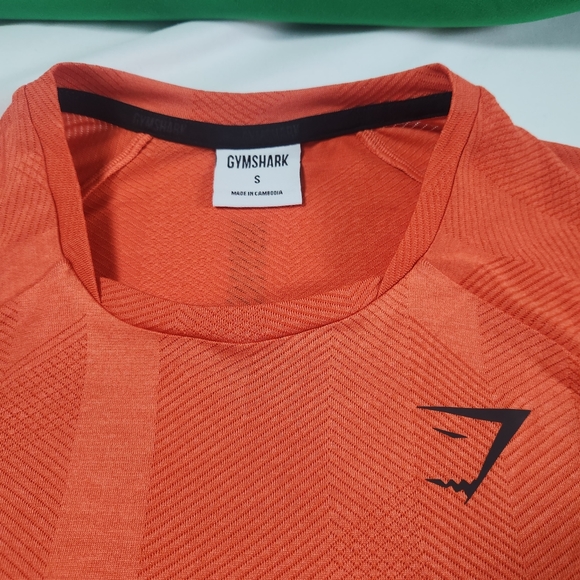 Gymshark Men's Size Small Breathable, Moisture Wicking T-Shirt Orange Crush - Picture 2 of 5